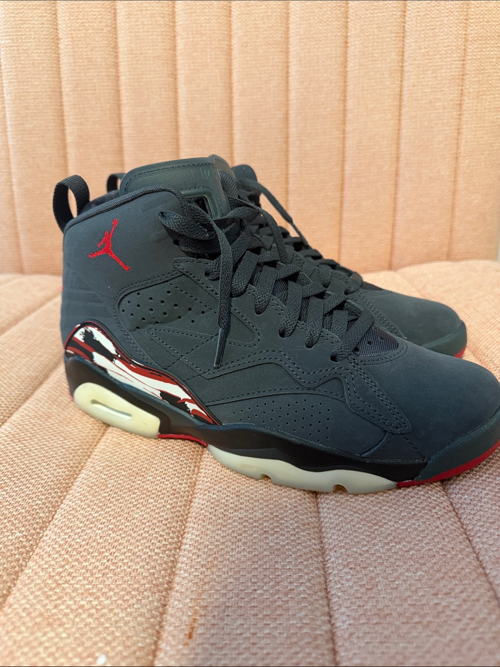 Jordan Menâs Black And Red High-Top Sneakers